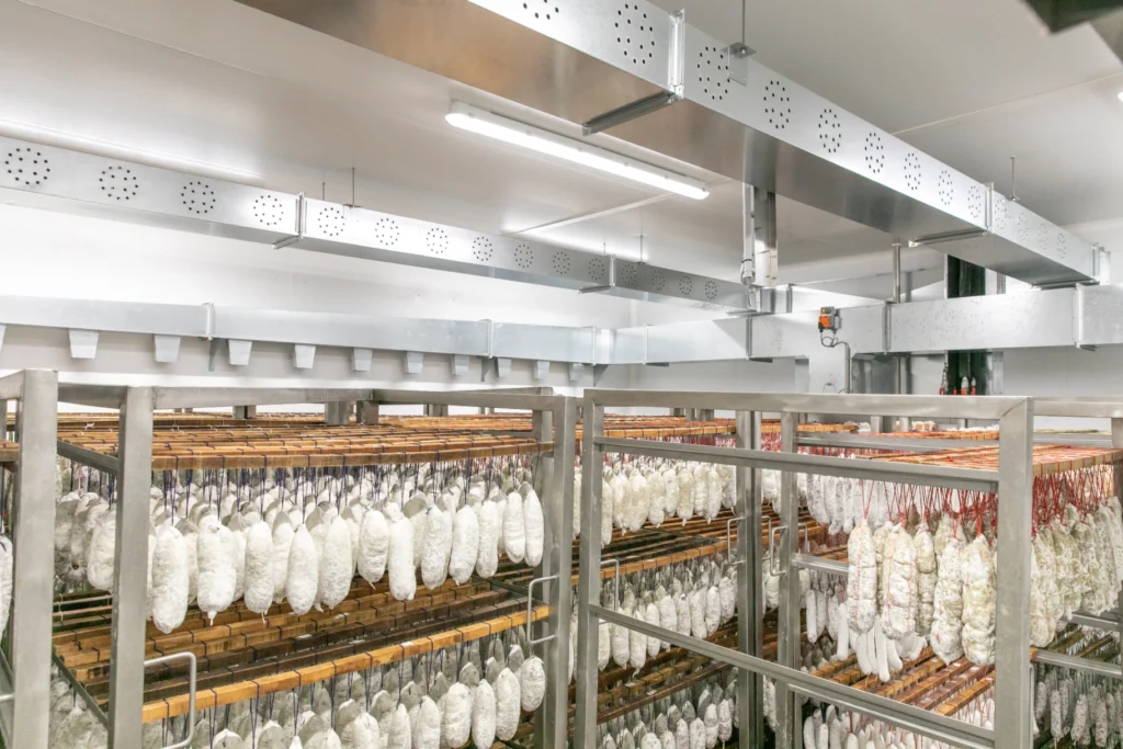 realisation-froid-industriel-salaisons-meillonnas-sechoir-saucisson