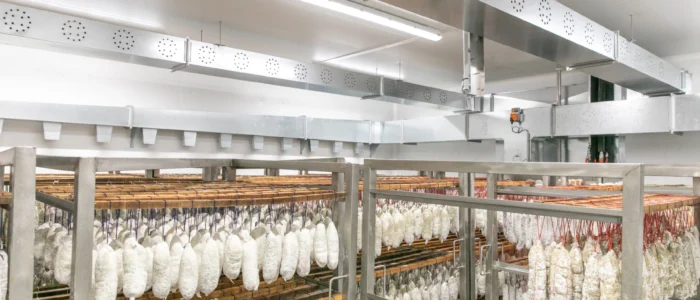 realisation-froid-industriel-salaisons-meillonnas-sechoir-saucisson realisation-froid-industriel-salaisons-meillonnas-sechoir-saucisson